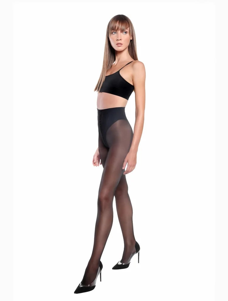 30 Denier Sheer Panty voor Dames Curvy Plus Size Grote Maten - Made in 30 Denier Sheer Panty voor Dames Curvy Plus Size Grote Maten - Made in
